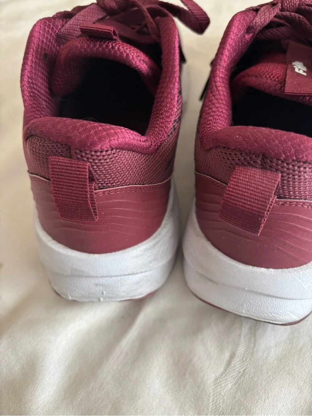Fitville Burgundy Knit Lace-Up Sneakers 8.5
